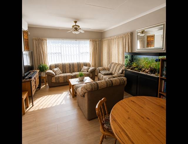 3 BEDROOM TOWNHOUSE FOR SALE IN GOLF PARK